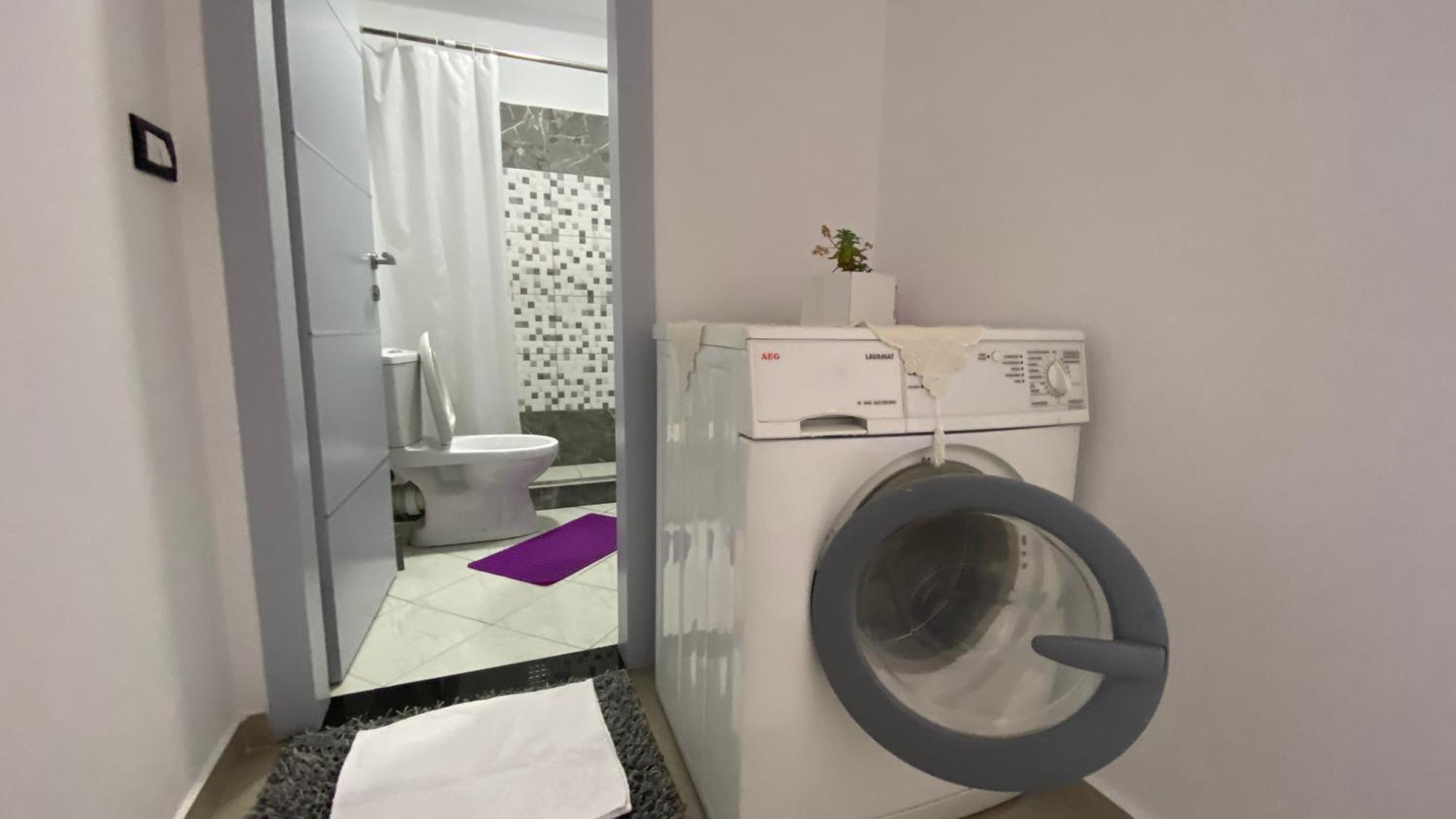 Guest'S Apartament Pogradec Exterior photo