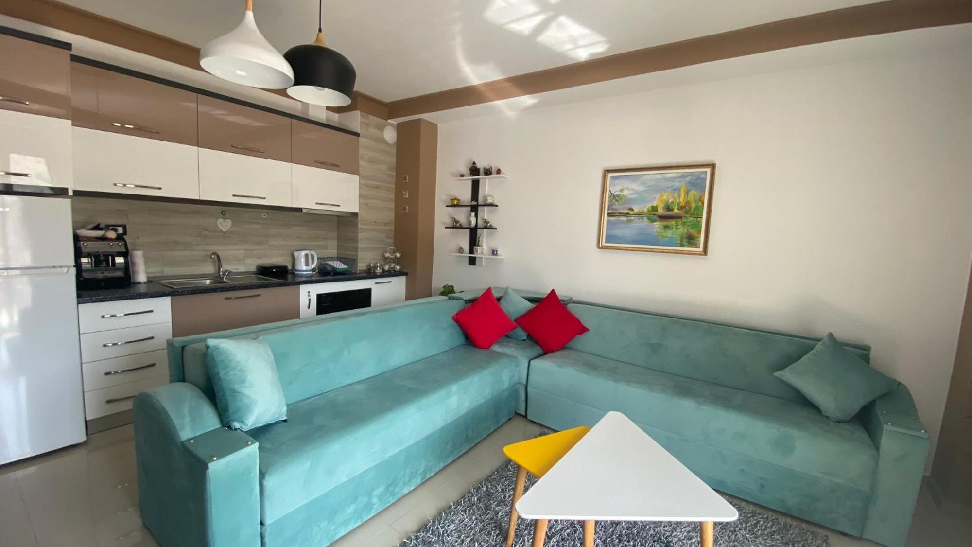 Guest'S Apartament Pogradec Exterior photo